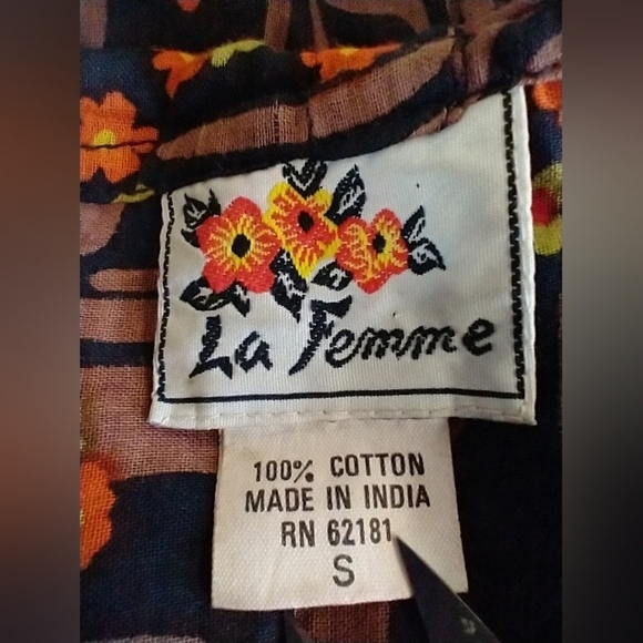 LIGHTWEIGHT HOODED COTTON COVER UP - Picture 5 of 6